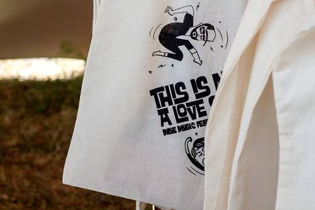 Festival – This Is Not A Love Song (que de l’amour) TINALS_IMG_3156