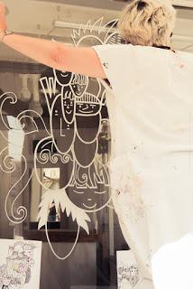 à 10h du mat' le street réveille Langon à coup de colles, de bombes, de pochoirs, sous les roues des bmx sur fond de bonne musique : c'est Graffic Urbain #!