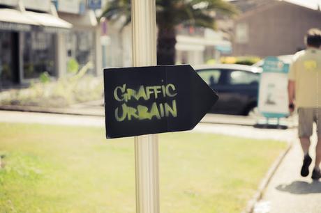 à 10h du mat' le street réveille Langon à coup de colles, de bombes, de pochoirs, sous les roues des bmx sur fond de bonne musique : c'est Graffic Urbain #!