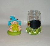 Pot avec lutin en porcelaine froide