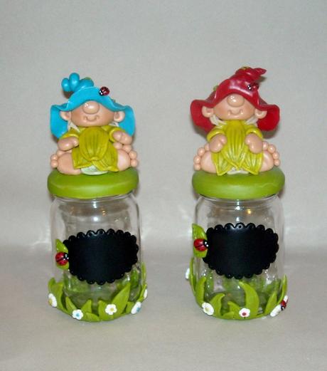 Pot avec lutin en porcelaine froide