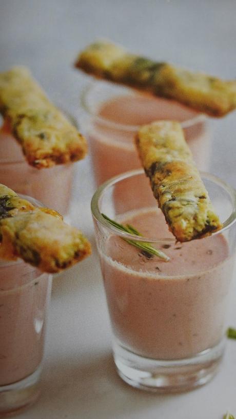 Bavarois aux foies de Volaille et sablés aux épinards Bavarois aux foies de Volaille et sablés aux épinards