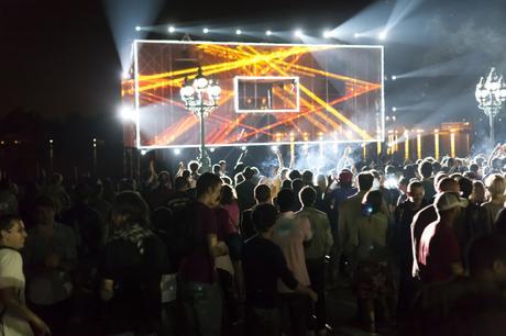 Paris met le Futur en Scène