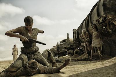 Mad Max, Fury Road, George Miller, Brendan McCarthy, Tom Hardy, Mad, Max, Rockatansky, Charlize Theron, Imperator Furiosa, Nicholas Hoult, Nux, Hugh Keays-Byrne, Toecutter, Immortan Joe, Josh Helman, Slit, Nathan Jones, Rictus Erectus, Zoë Kravitz, Toast the Knowing, Rosie Huntington-Whiteley, Transformers, Michael Bay, The Splendid Angharad, Riley Keough, Capable, Abbey Lee, The Dag, Courtney Eaton, Cheedo the Fragile, John Howard, The People Eater, Richard Carter, The Bullet Farmer, Iota, The Doof Warrior, Angus Sampson, Road Warrior, Beyond Thunderdome, Mel Gibson, Australia, geekmehard, geek me hard, test, trailer, critique, avis, comic-book, comics, film, chronique, article