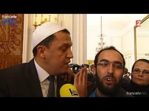 Un responsable musulman dénonce Hassan Chalghoumi pendant qu’il est interrogé par les médias