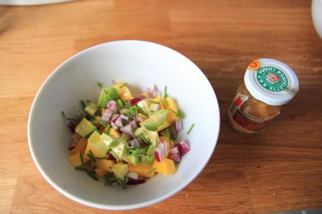 Salade Paléo idée de recette d’été à base de mangue et d’avocat