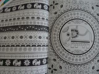 Temps Calme #2 Mes Mandalas - Coloriages et points à relier - Mes Princesses à colorier