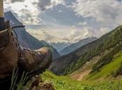 Géocaching: jouez voyagez faisant sport