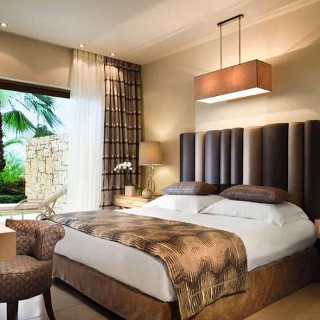 Sani_Asterias_Suites_2011