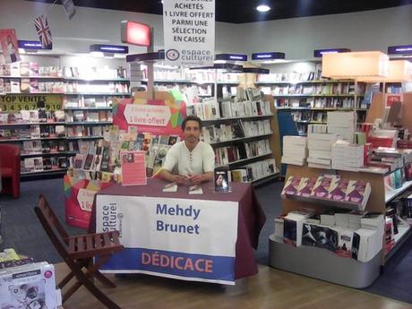 Mehdy Brunet à Carentan - La dédicace