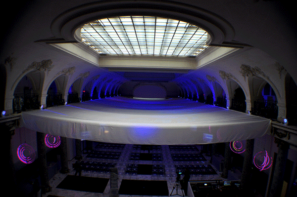 Montage à l’Espace Cambon