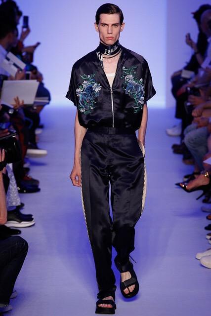 Le cas de la combi pour hommes...