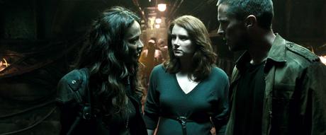 Terminator-Renaissance_Bryce_Dallas_Howard_Christian-BALE