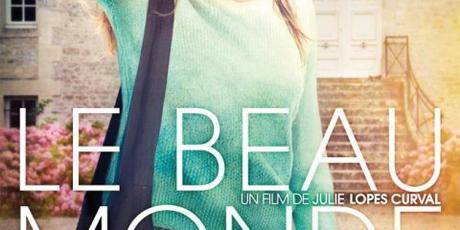 Critique – Le Beau Monde Critique – Le Beau Monde