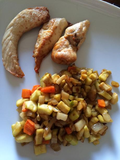 Eat Clean #2 Poulet grillé et petits légumes façon Maggi à l'Actifry
