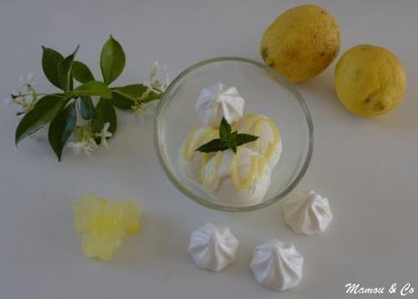 Glace au citron aux éclats de meringue