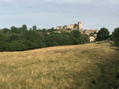 Le soleil se lève dans le Forez