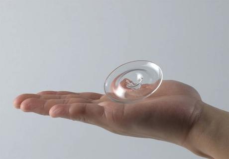 Floatingvases-00-640x444