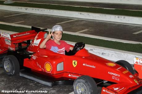 Préparation pour le Junior Grand Prix, Ferrari World Abu Dhabi - 2013