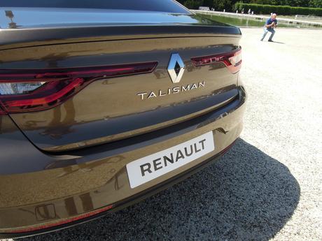 Renault dévoile son TALISMAN