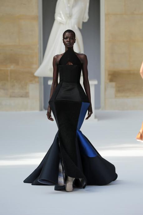 © PETER STIGTER HAUTE COUTURE FW15 ILJA VISSER PARIJS