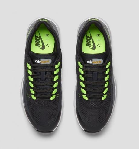 Nike WMNS Air Max 95 Ultra Black Volt details