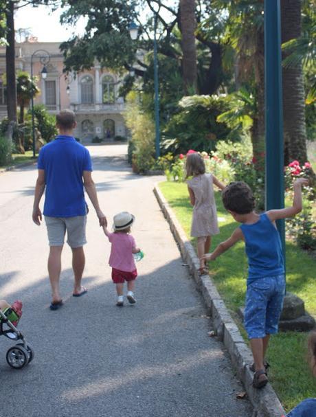 L'été sur la Côte d'Azur: Menton. L'été sur la Côte d'Azur: Menton.