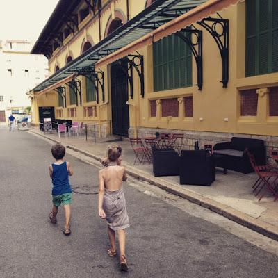 L'été sur la Côte d'Azur: Menton. L'été sur la Côte d'Azur: Menton.
