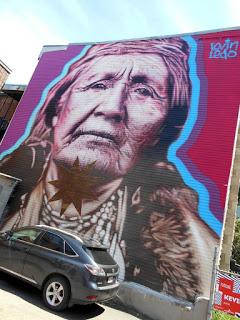 Sur les murs pas loin de chez moi