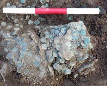 Un détectoriste amateur découvre 22000 pièces romaines en Angleterre