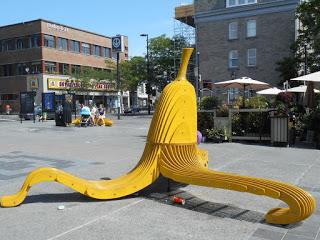 Sur les murs (et dans les rues) pas loin de chez moi (4)