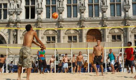 Paris-plage-2015-beach-volley