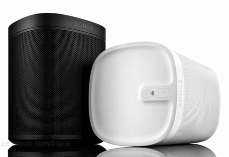 L’enceinte multiroom Sonos Play:1 se décline maintenant en édition limitée noire ou blanche