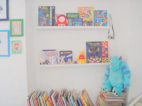 Des livres à portée de mains.