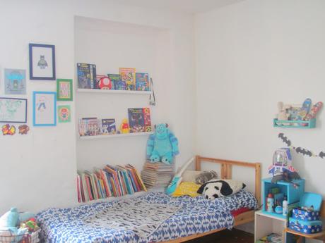 Des livres à portée de mains.