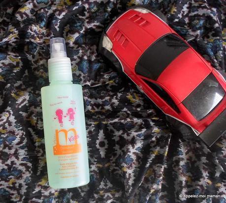 Le Spray démêlant douceur MKids! pour les cheveux du Kid