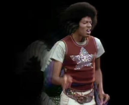 Le style Michael Jackson...une histoire de ceintures - Paperblog