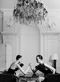 La maison Yves Saint Laurent annonce le retour de la Haute couture.