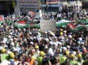Manifestation milliers Jordaniens appelant fermeture l'ambassade d'Israël