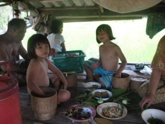 Thaïlande : Pur Isan ! La page facebook de รักษ์อีสาน รักบ้านเกิด* (4)