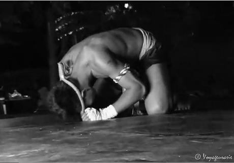 Thaïlande Le muay-thaï et les enfants [HD]