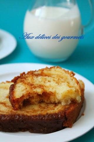 GÂTEAU AU YAOURT ET CARAMEL AU BEURRE SALÉ