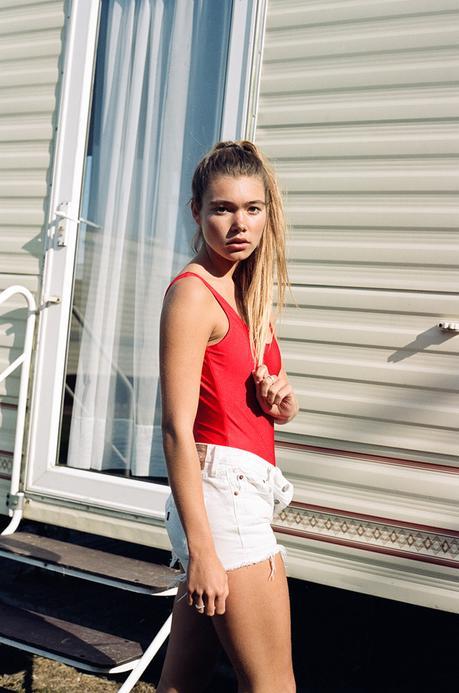 Look At Me Now : Lily Bridger par Tommy Wharfe look-at-me-now-tommy-wharfe-lily-bridger-16