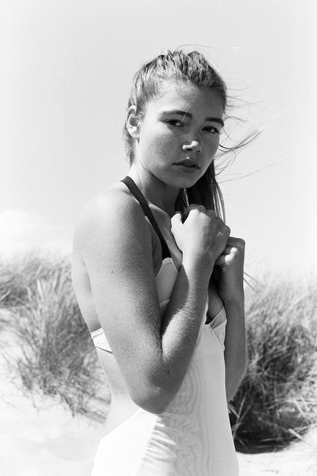 Look At Me Now : Lily Bridger par Tommy Wharfe look-at-me-now-tommy-wharfe-lily-bridger-06