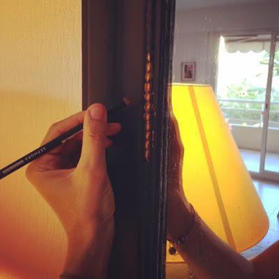 DIY: customisation d'un miroir Louis-Philippe chiné (et plutôt mal en point) DIY: customisation d'un miroir Louis-Philippe chiné (et plutôt mal en point)