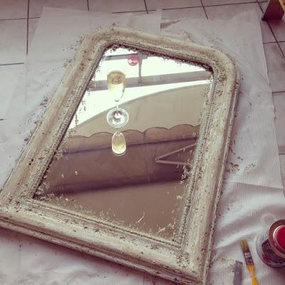 DIY: customisation d'un miroir Louis-Philippe chiné (et plutôt mal en  point) | À Voir