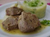 Filets mignons puree pommes terre herbes l'huile d'olive