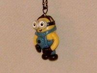Collier avec minions en porcelaine froide