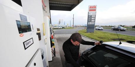 En 2016, les Picto-Charentais paieront le carburant plus cher