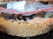 Hamburger jambon chèvre champignons